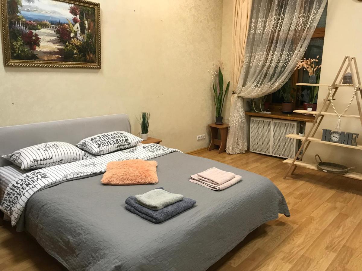 Uspenskay/Pushckinskay Apartment โอเดสซา ภายนอก รูปภาพ