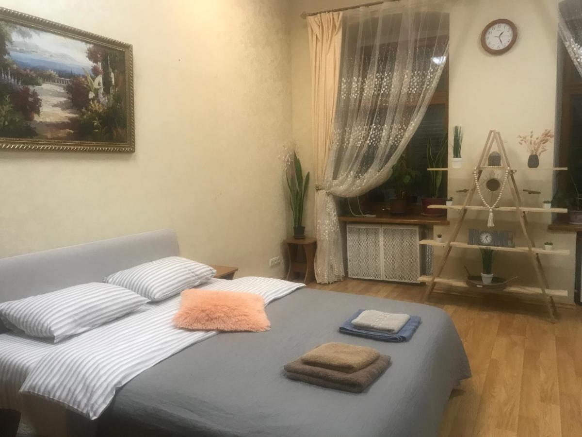 Uspenskay/Pushckinskay Apartment โอเดสซา ภายนอก รูปภาพ